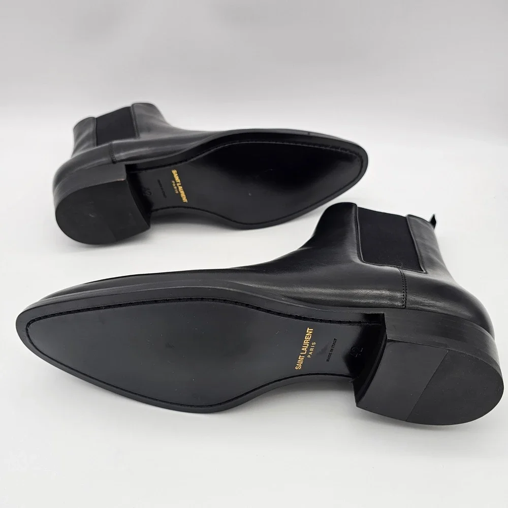 Saint Laurent these saint